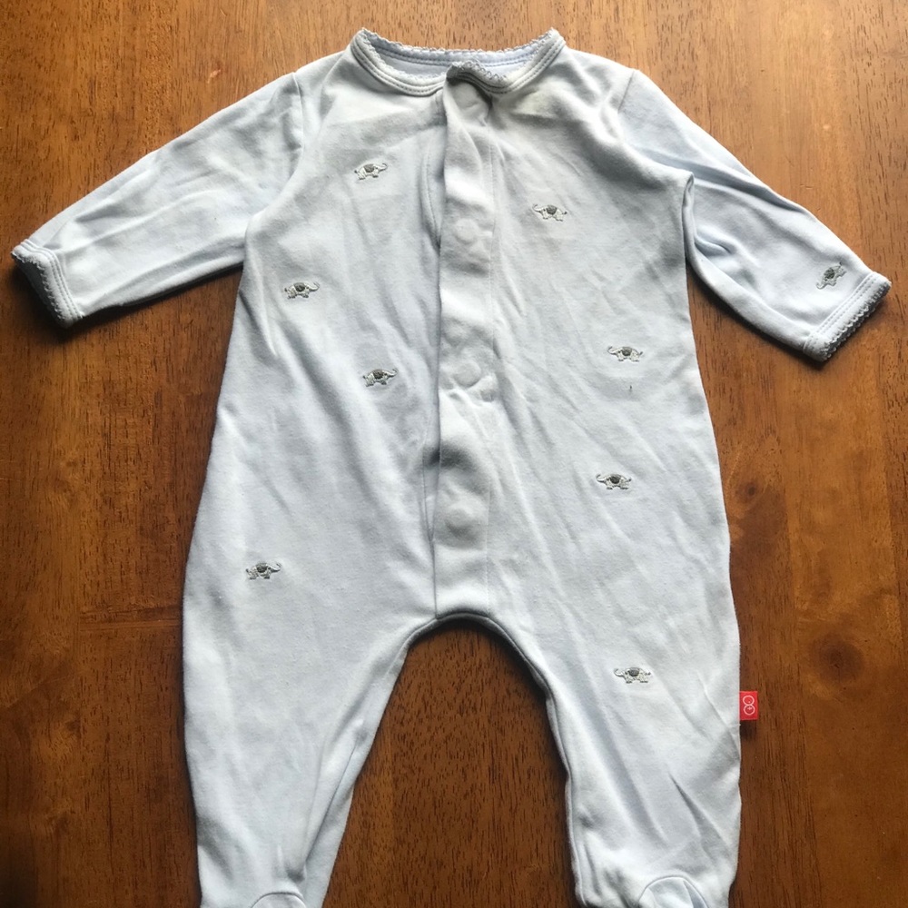 Magnetic Me! Elephant Outfit